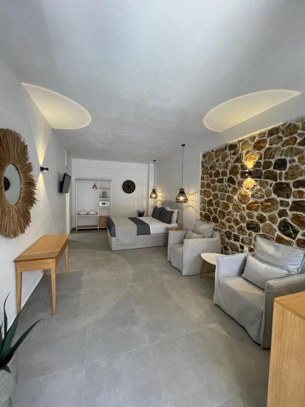 Trocadero Luxury Suites Ermioni Zewnętrze zdjęcie
